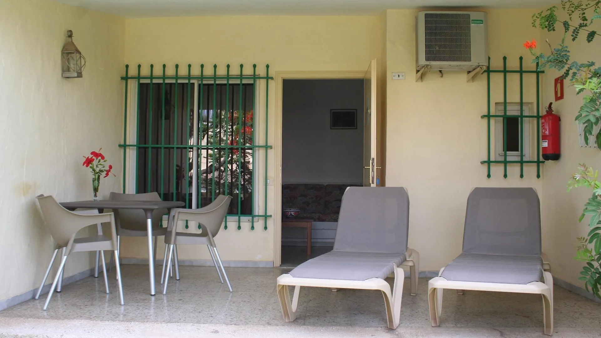 ***** شقة فندقية Playa Del Aguila  Makai Bungalows إسبانيا