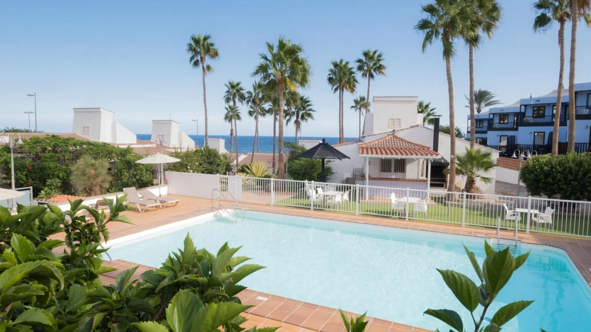 Aparthotel Makai Bungalows Playa Del Aguila