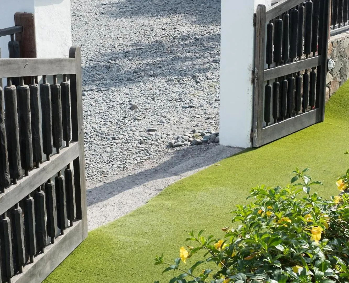 Makai Bungalows Playa Del Aguila  Aparthotel